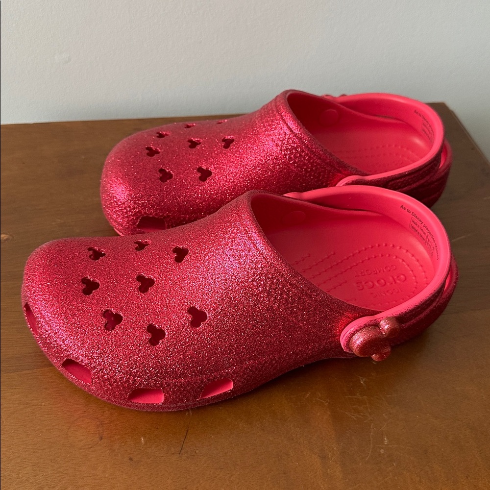 Disney CROCS Sparkly Pink Clogs - Picture 3 of 7